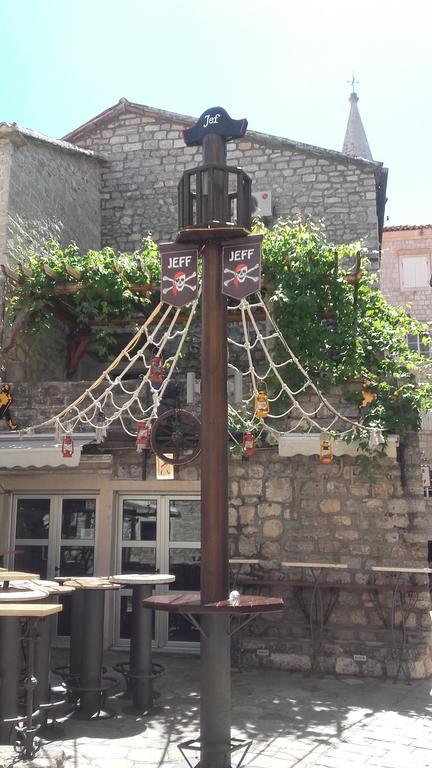 Apartment Stari Grad *